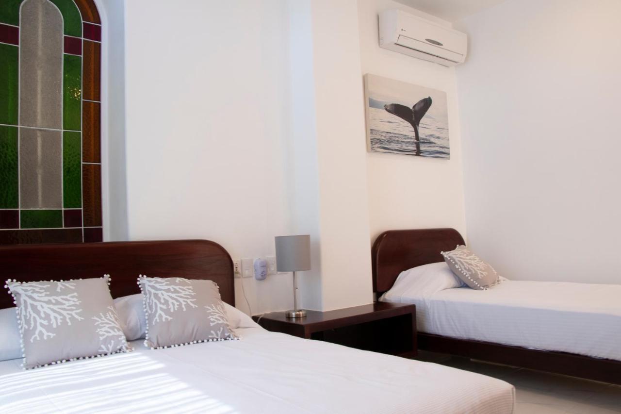 Mboutique Hotel ซายูลิตา ภายนอก รูปภาพ