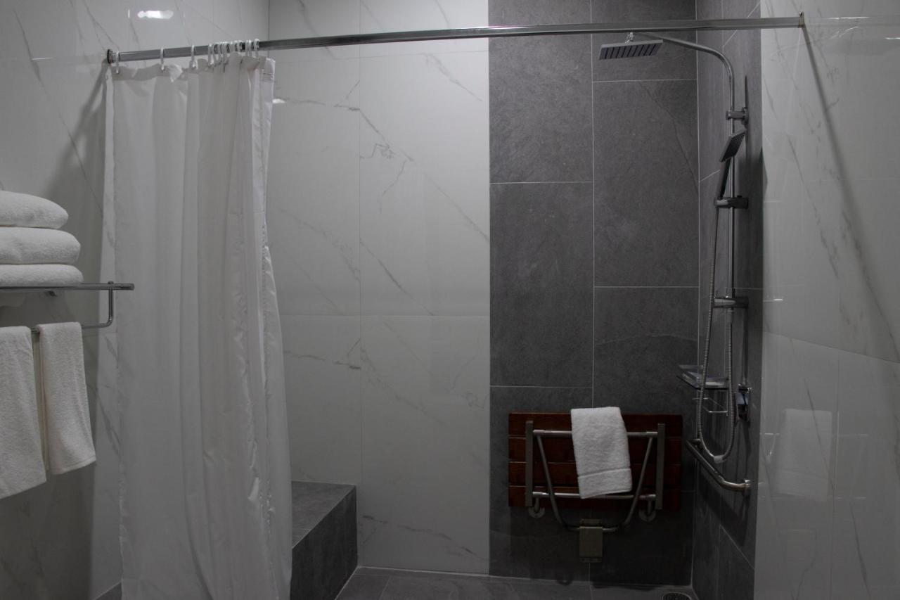 Mboutique Hotel ซายูลิตา ภายนอก รูปภาพ